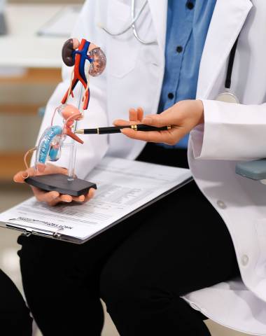 best-spine-surgeons-Dombivli-shivam-hospital